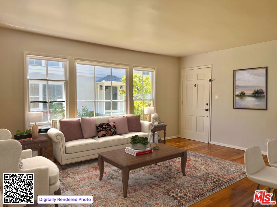 1/2 Dickens Street