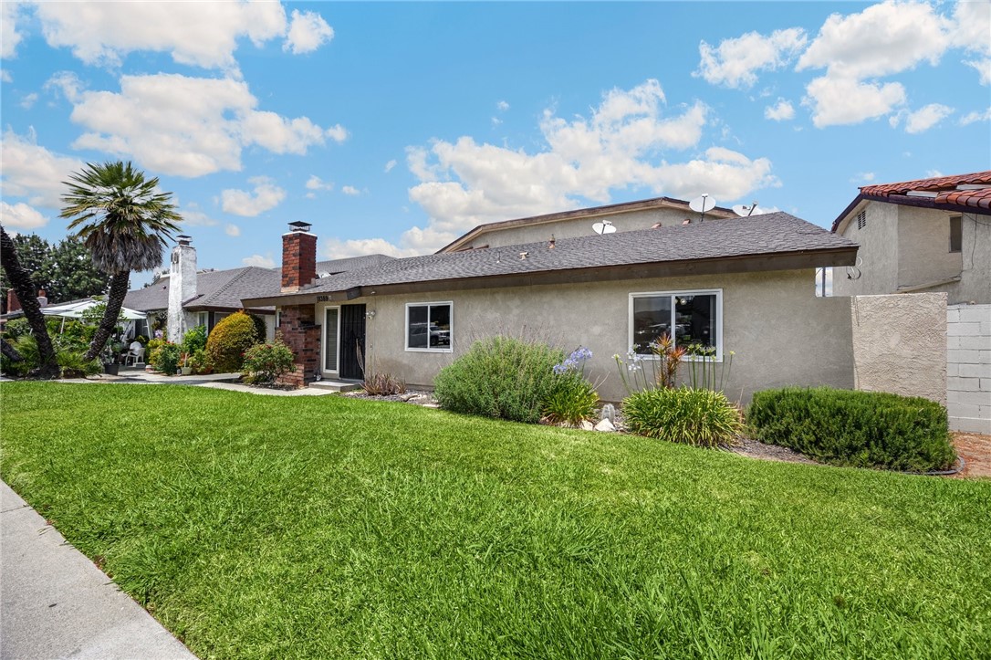 18389 Camino Bello