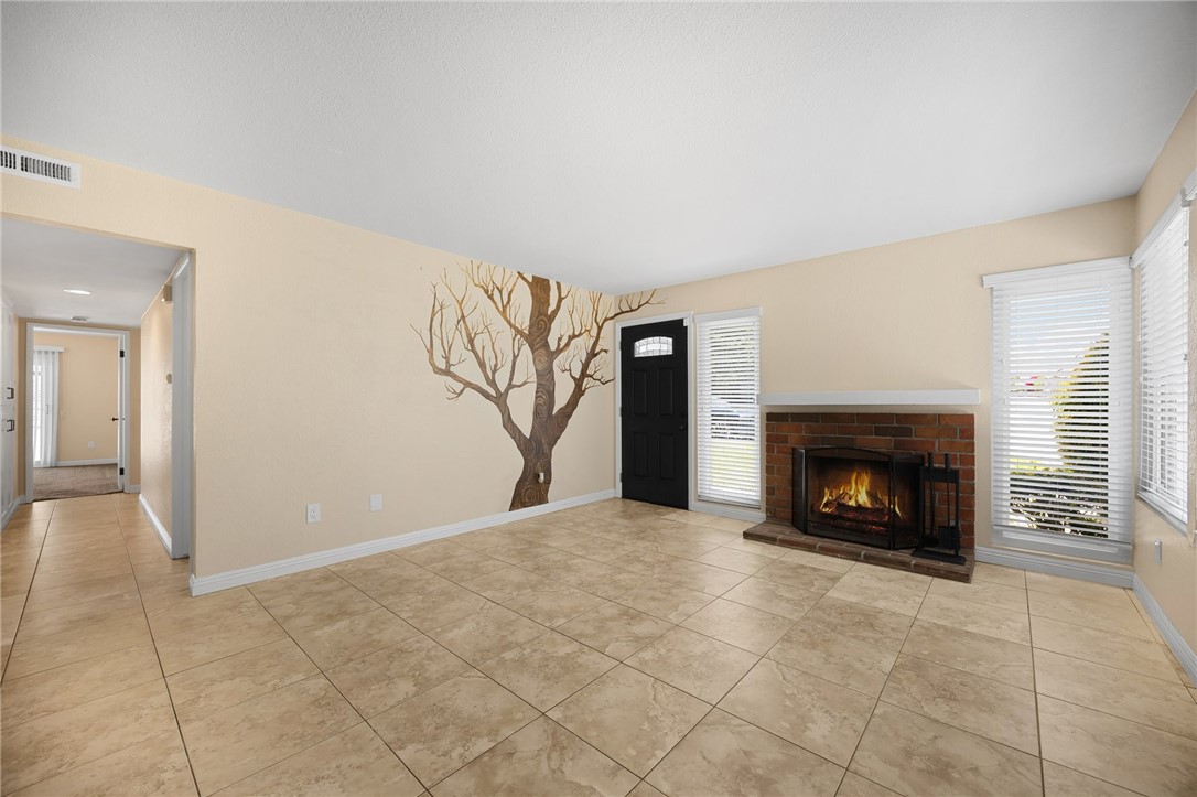 18389 Camino Bello