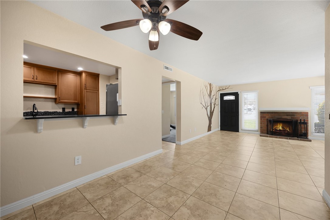 18389 Camino Bello