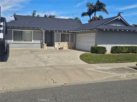 872 Magellan Street Costa Mesa CA 92626