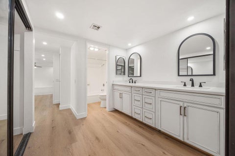 Tiny photo for 2023 N Via Miraleste #1022, Palm Springs, CA 92262 (MLS # 219152555DA)