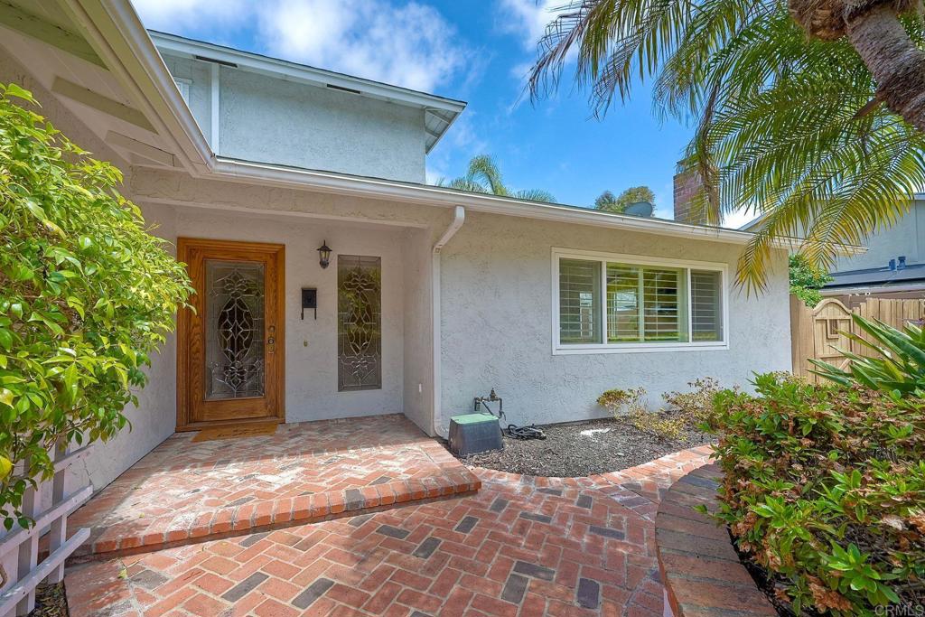 3746 Longview Drive