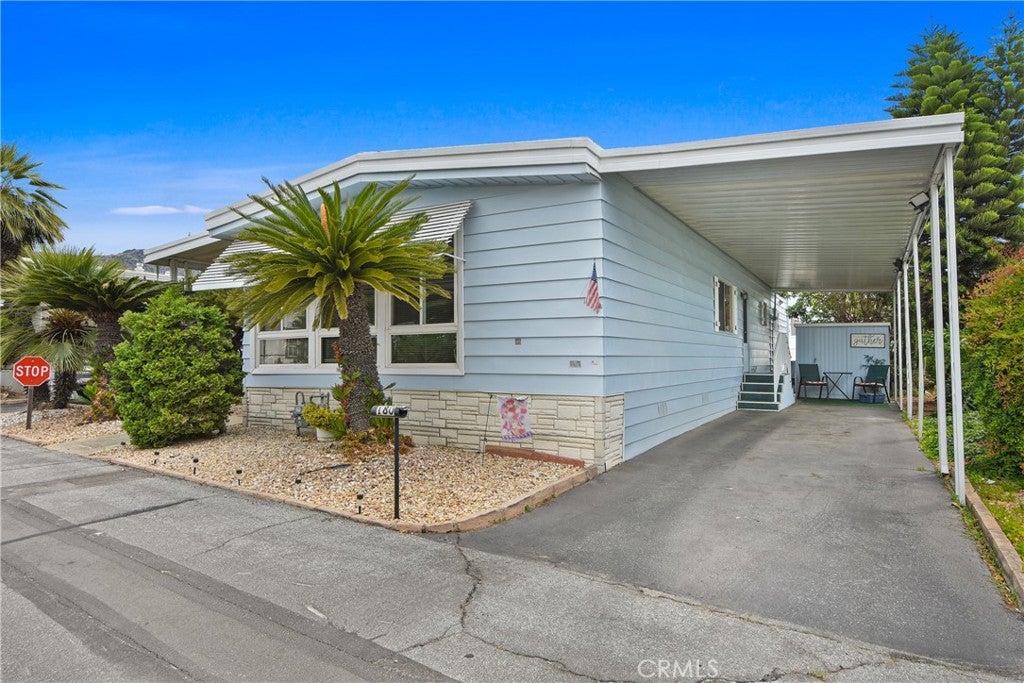 840 E Foothill Boulevard 180