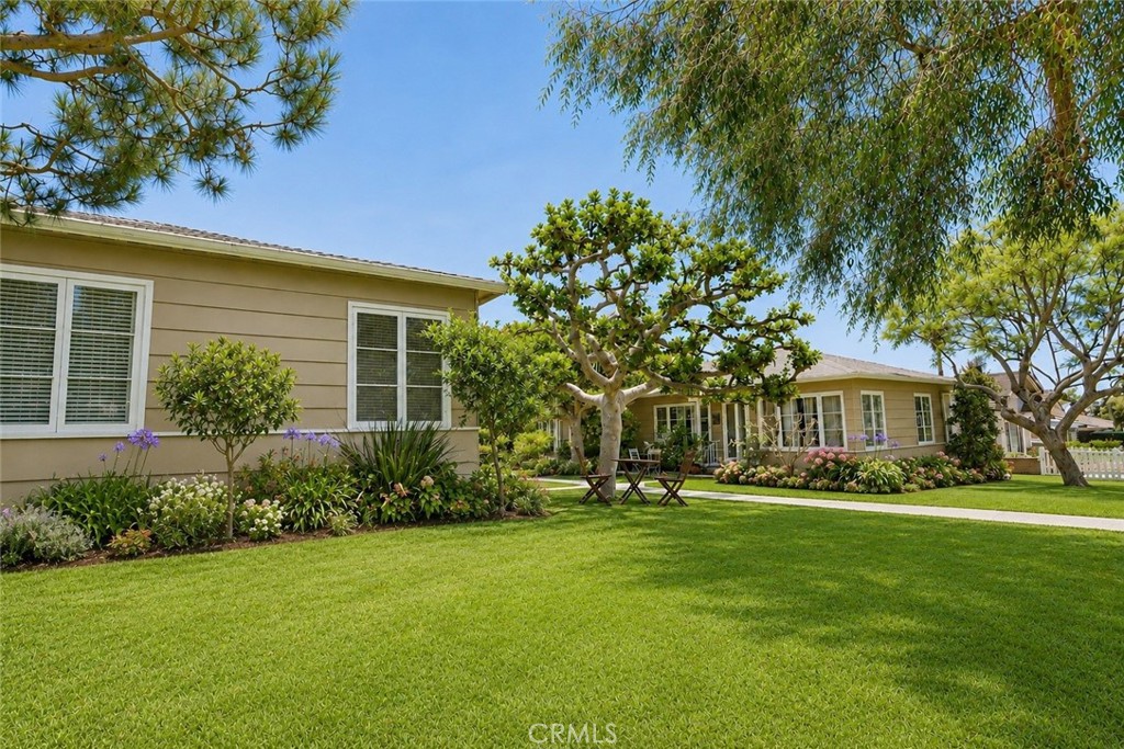 379 Aster, Laguna Beach CA 92651 - Photo 6