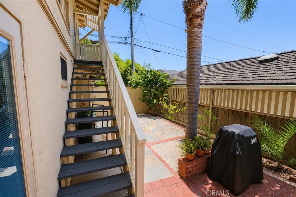 379 Aster, Laguna Beach CA 92651 - Photo 18
