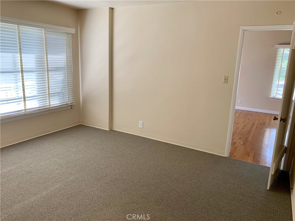 379 Aster, Laguna Beach CA 92651 - Photo 32