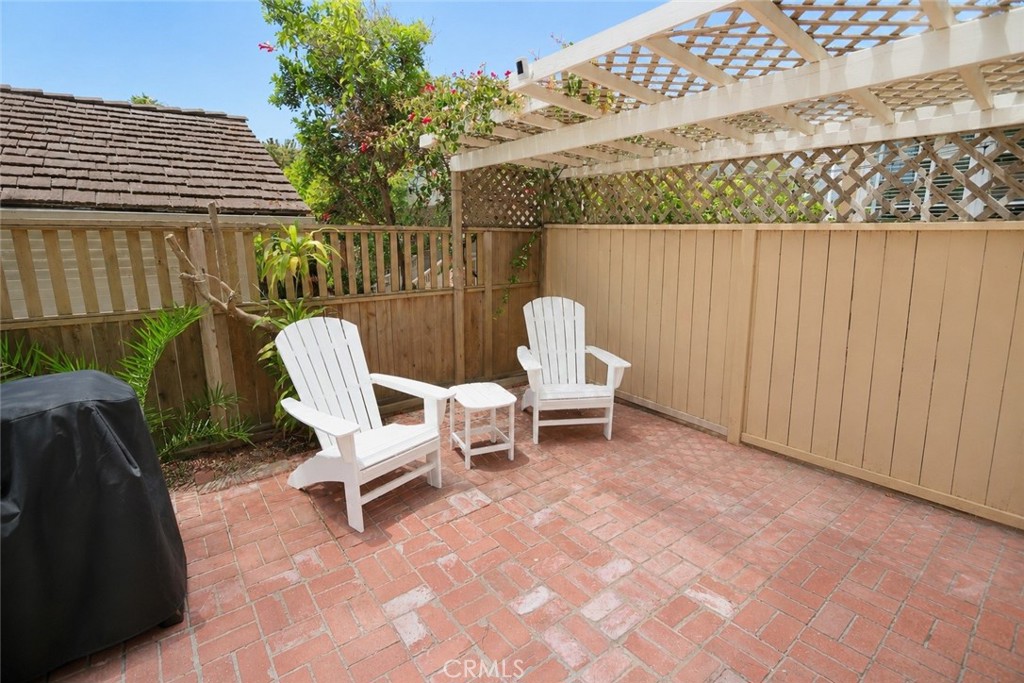 379 Aster, Laguna Beach CA 92651 - Photo 19