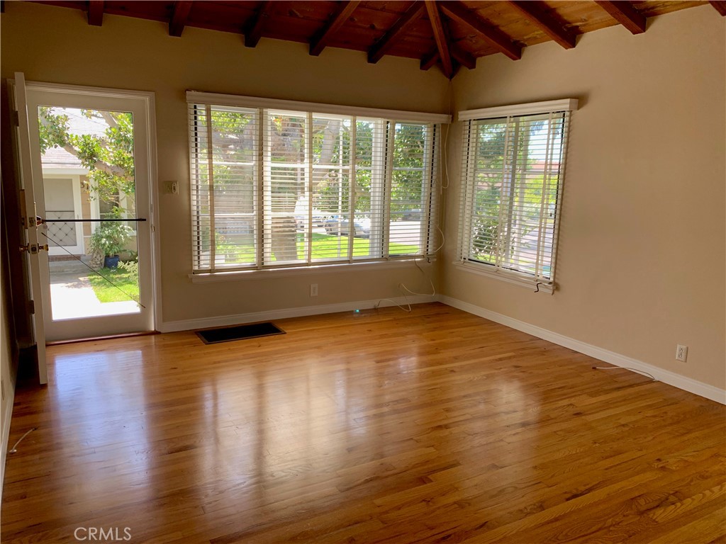 379 Aster, Laguna Beach CA 92651 - Photo 30