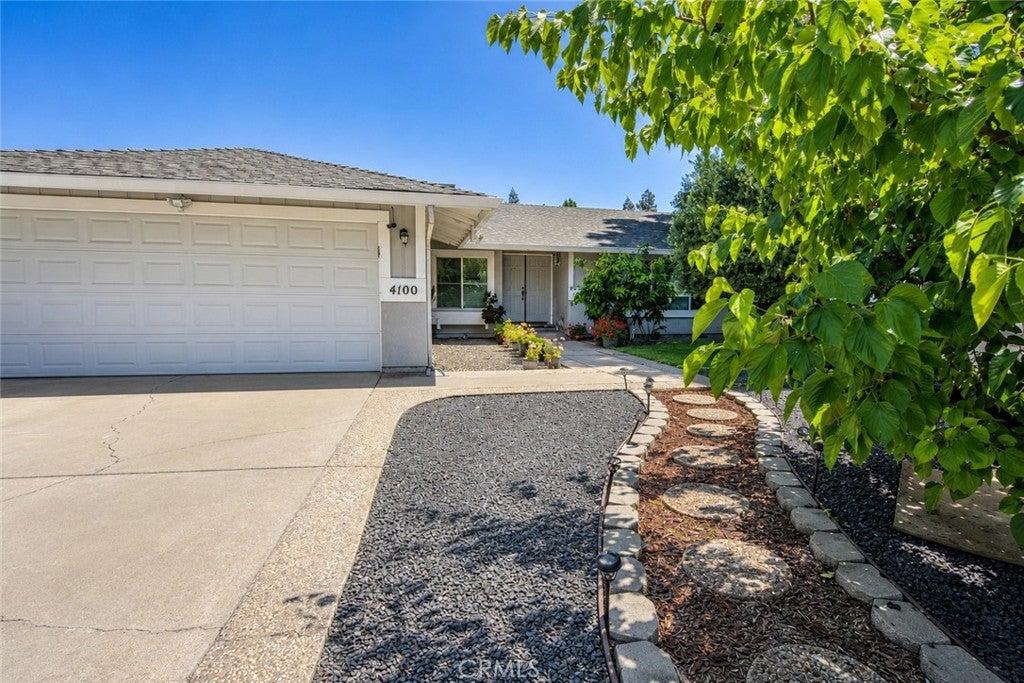 4100 Ahwahnee Court