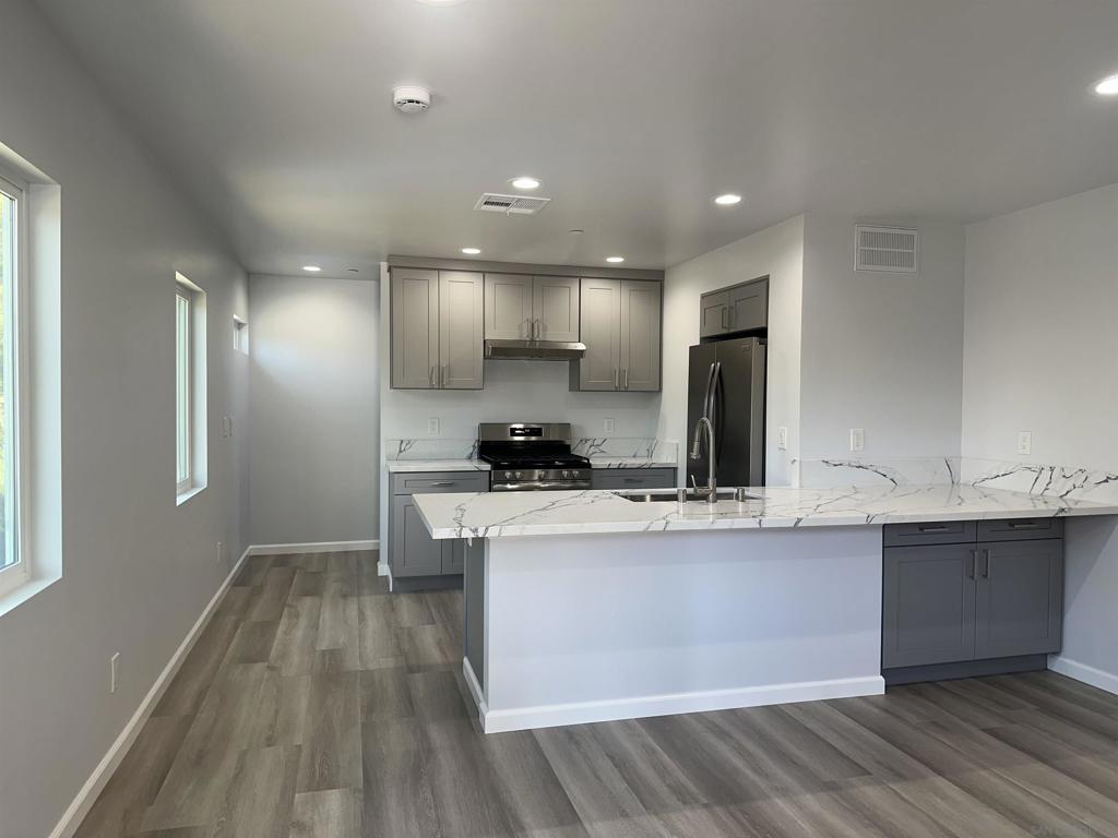 3533 3535 37th ST