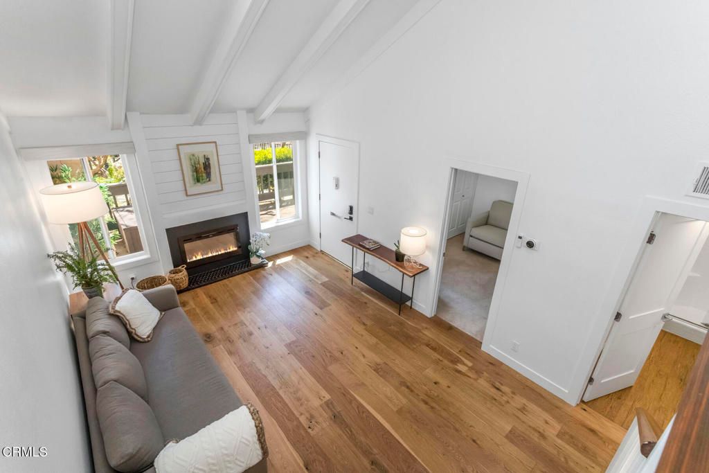 listing image 130722743709299205964