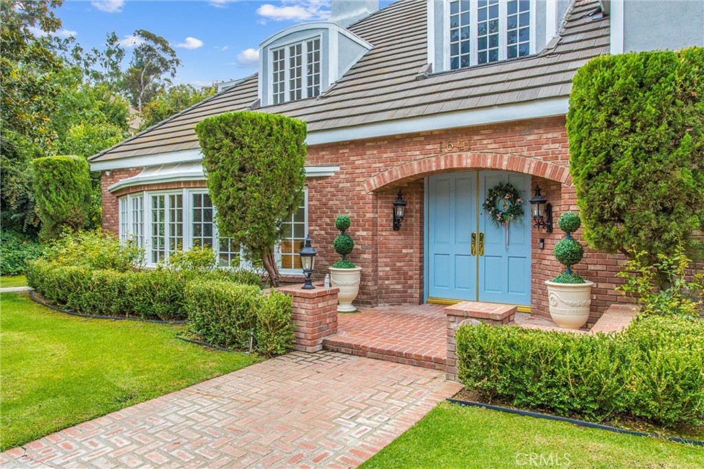 1641 Smiley Heights Road