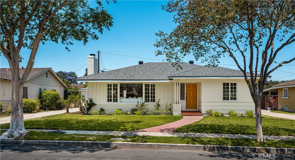 1147 W 10th