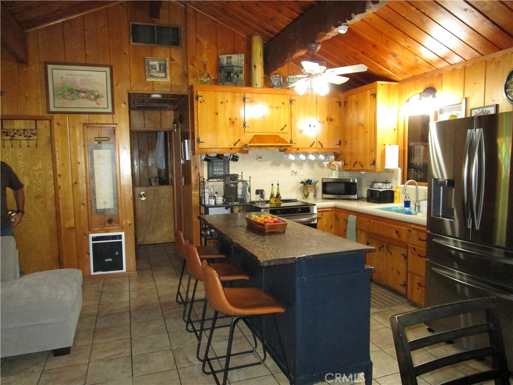 Crestline (CRES) - Residential