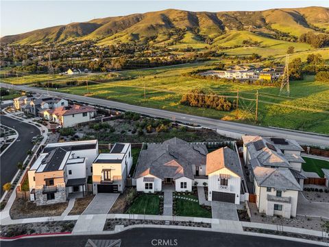 Tiny photo for 1454 Hansen Lane Ln, San Luis Obispo, CA 93401 (MLS # SC26039388)