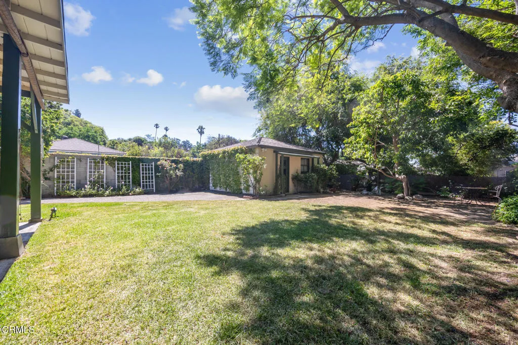 Pasadena, California 91103, United States, 2 Bedrooms Bedrooms, ,1 BathroomBathrooms,Residential,Active,173564