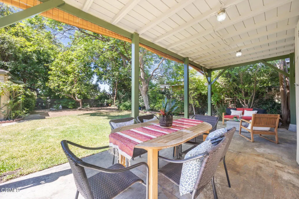 Pasadena, California 91103, United States, 2 Bedrooms Bedrooms, ,1 BathroomBathrooms,Residential,Active,173564