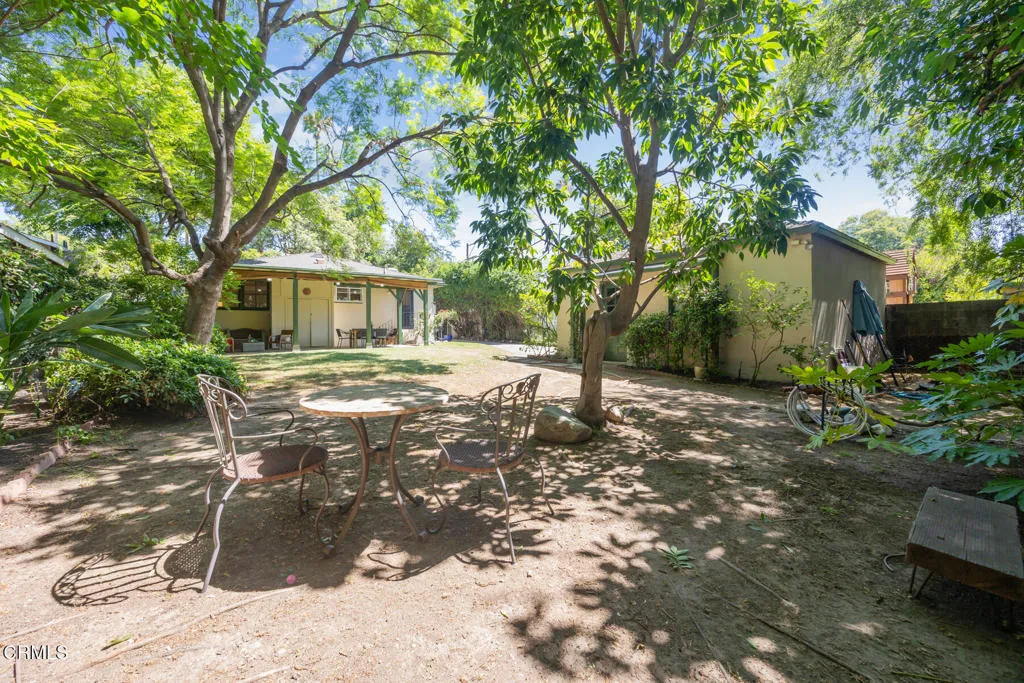 Pasadena, California 91103, United States, 2 Bedrooms Bedrooms, ,1 BathroomBathrooms,Residential,Active,173564