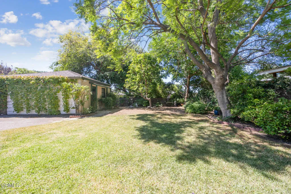 Pasadena, California 91103, United States, 2 Bedrooms Bedrooms, ,1 BathroomBathrooms,Residential,Active,173564