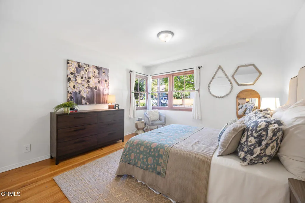 Pasadena, California 91103, United States, 2 Bedrooms Bedrooms, ,1 BathroomBathrooms,Residential,Active,173564