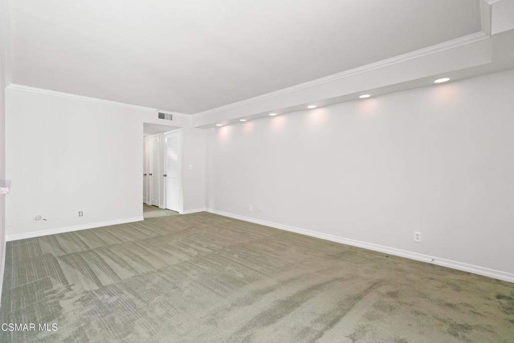 Photo of 1298 Landsburn Circle, Westlake Village, CA 91361 (MLS # 225004971)