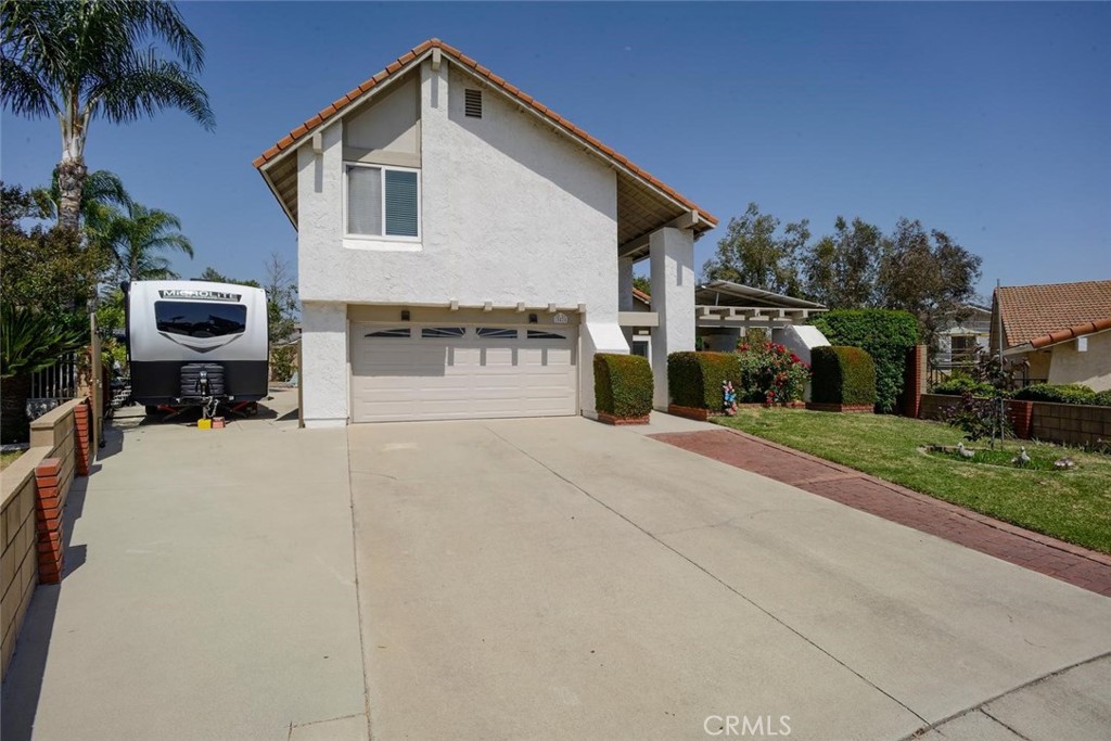 10424 Cartilla Court