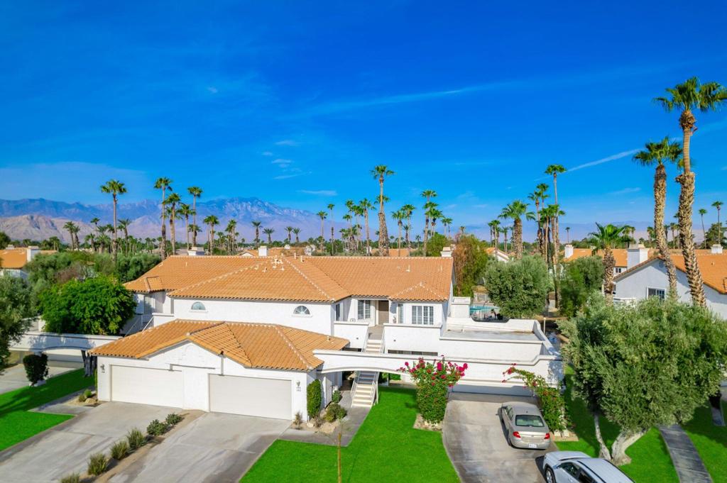 Desert Falls C.C. - Residential