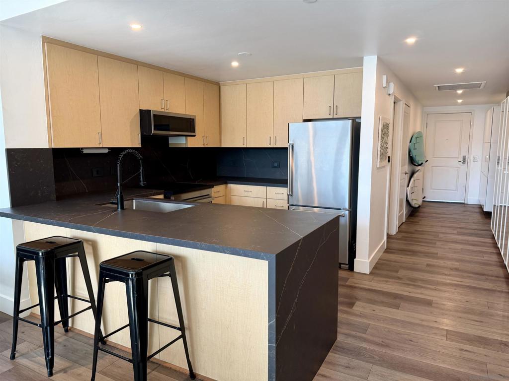 1080 Park Blvd 401