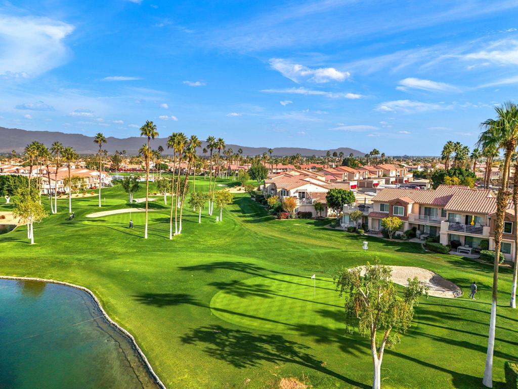 Palm Royale - Residential