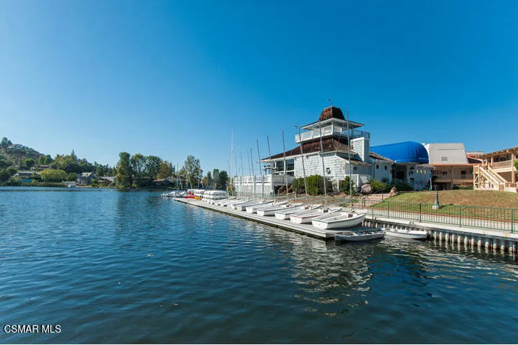 Westlake Village, California 91361, United States, 3 Bedrooms Bedrooms, ,2 BathroomsBathrooms,Residential,Active,163331