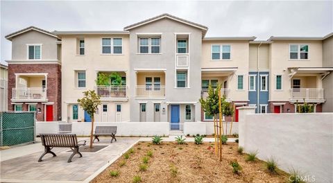 6989 Crimson Buena Park CA 90621