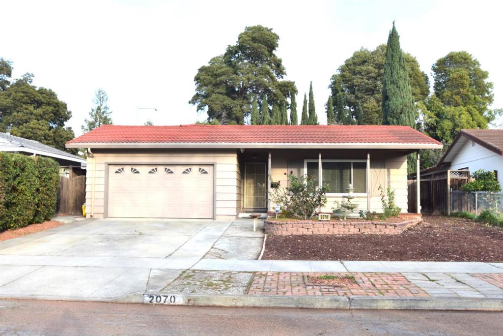 Updated 3 bedroom, 2 bathroom single family home; Functional, open and bright floor plan; Kitchen updated with quartz countertops and stainless steel appliances, including a high end French door refrigerator; Two car garage and two car driveway parking. Huge yard; Enjoy the Great Mall, shopping, restaurants, parks within a few minutes drive; Conveniently located by highway 680 with easy access to hwys 880, 101, 237.