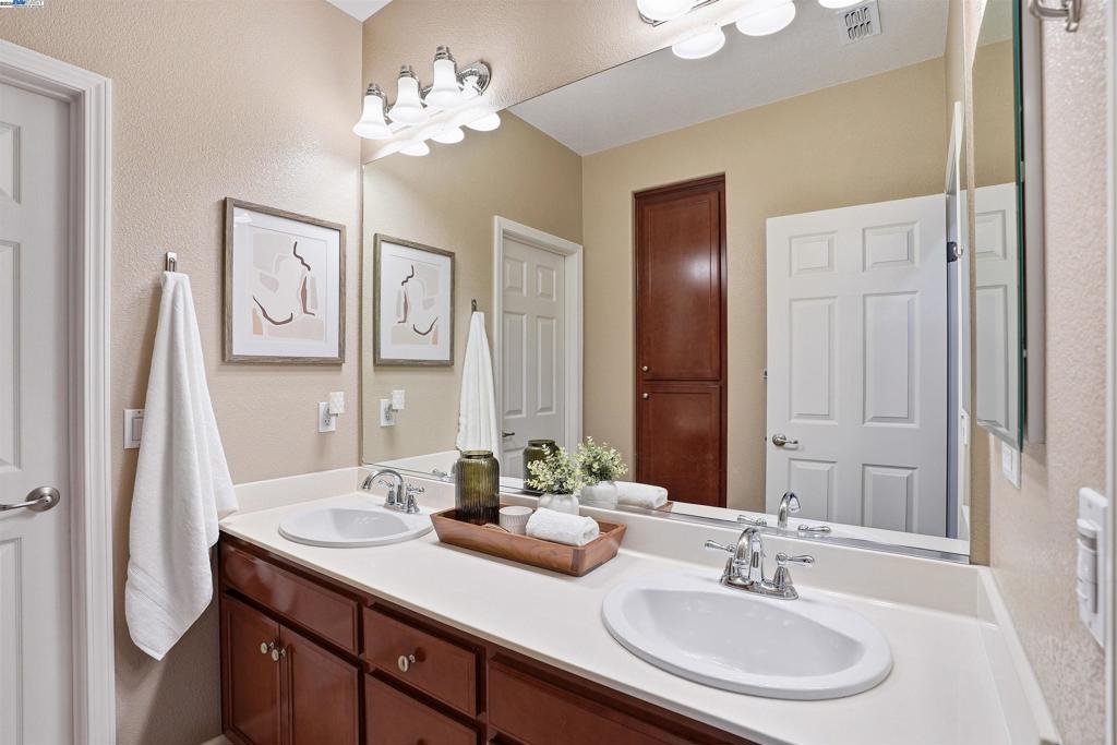 Not Listed - Residential