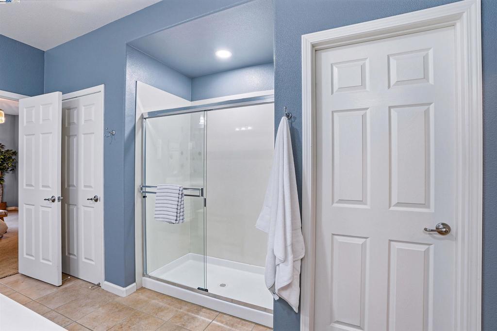 Not Listed - Residential