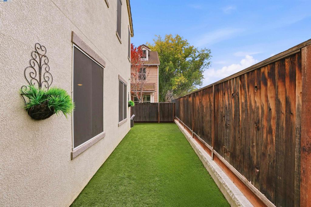 Not Listed - Residential