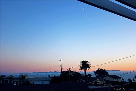 Tiny photo for 1914 Pelican Avenue, San Pedro, CA 90732 (MLS # SB25193810)