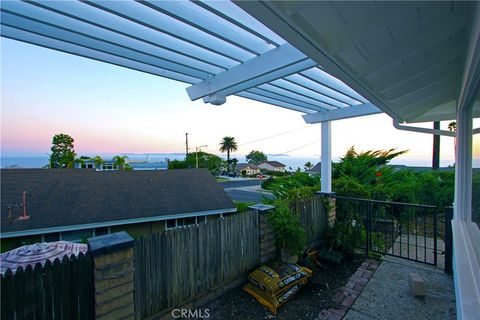 Tiny photo for 1914 Pelican Avenue, San Pedro, CA 90732 (MLS # SB25193810)