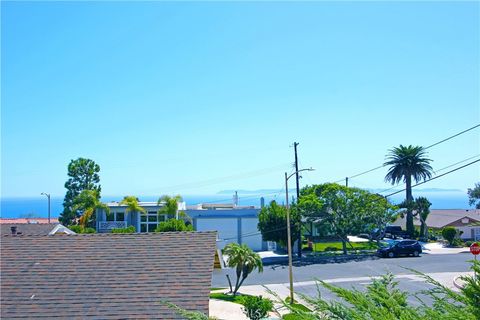 Tiny photo for 1914 Pelican Avenue, San Pedro, CA 90732 (MLS # SB25193810)