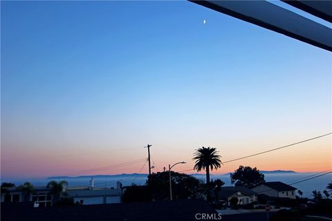 Tiny photo for 1914 Pelican Avenue, San Pedro, CA 90732 (MLS # SB25193810)