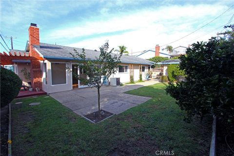 Tiny photo for 1914 Pelican Avenue, San Pedro, CA 90732 (MLS # SB25193810)