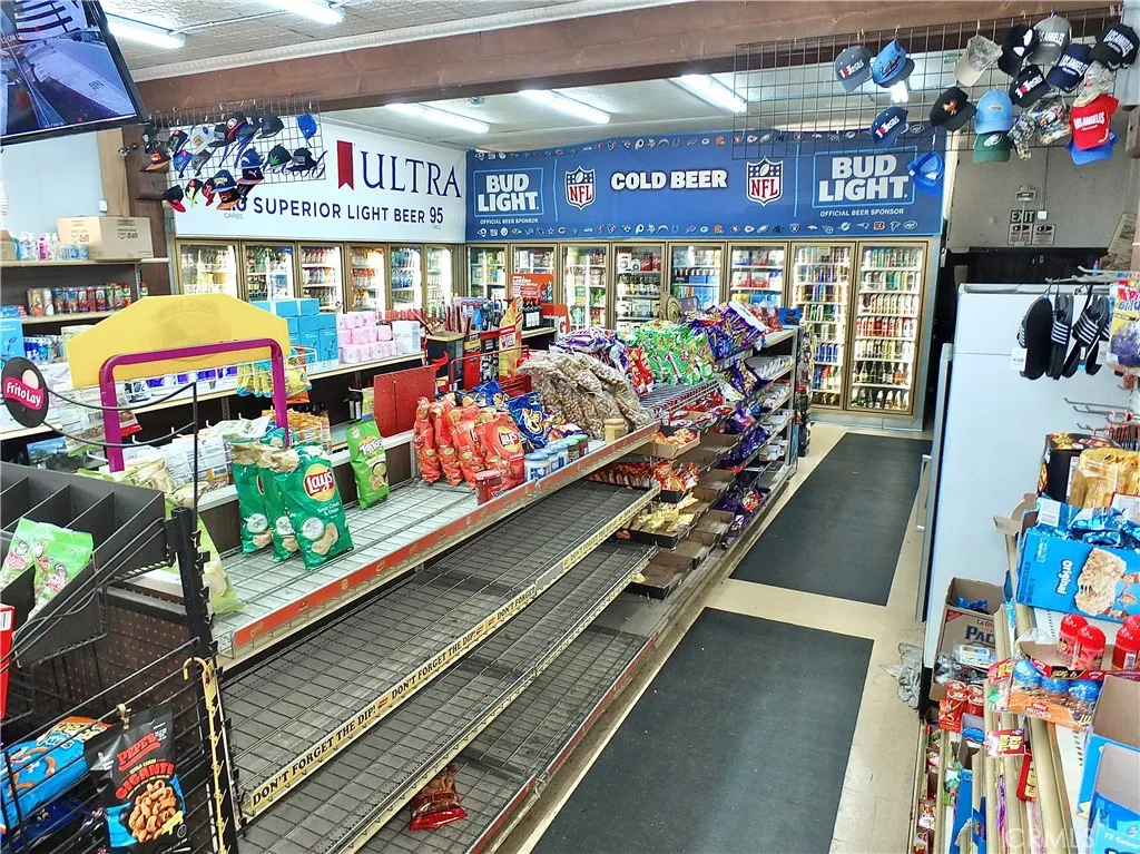 Compton, California 90220, United States, 2 Bedrooms Bedrooms, ,2 BathroomsBathrooms,Residential,Active,171475