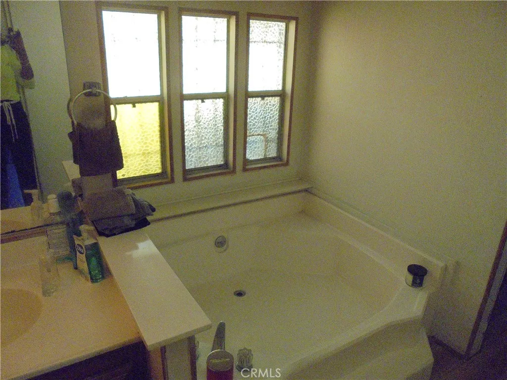 Compton, California 90220, United States, 2 Bedrooms Bedrooms, ,2 BathroomsBathrooms,Residential,Active,171475