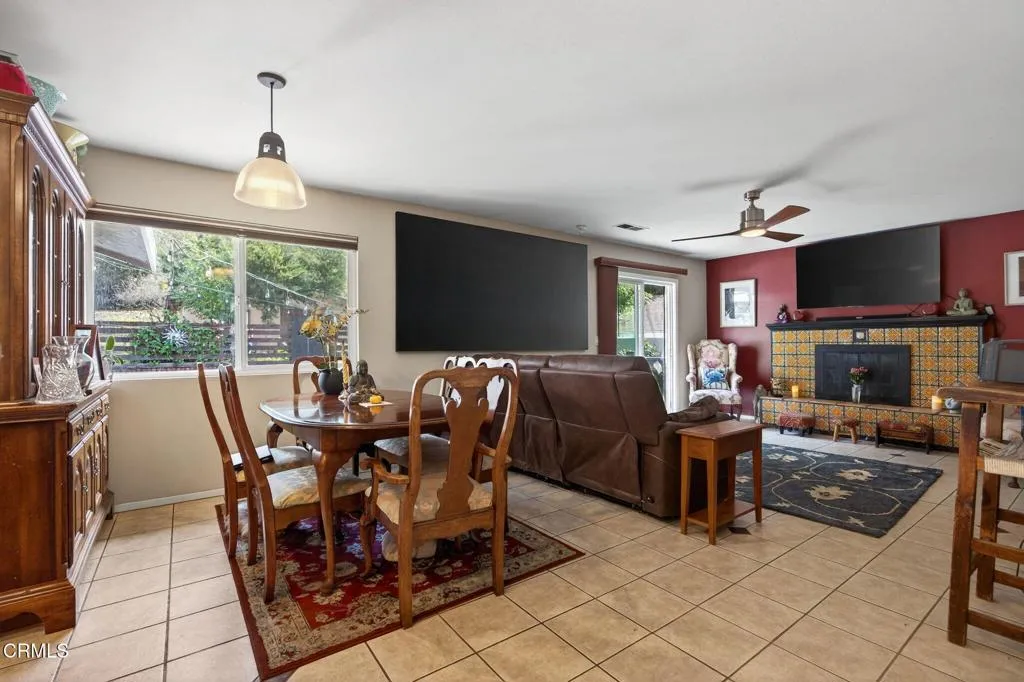 Ventura, California 93001, United States, 4 Bedrooms Bedrooms, ,2 BathroomsBathrooms,Residential,Active,247567