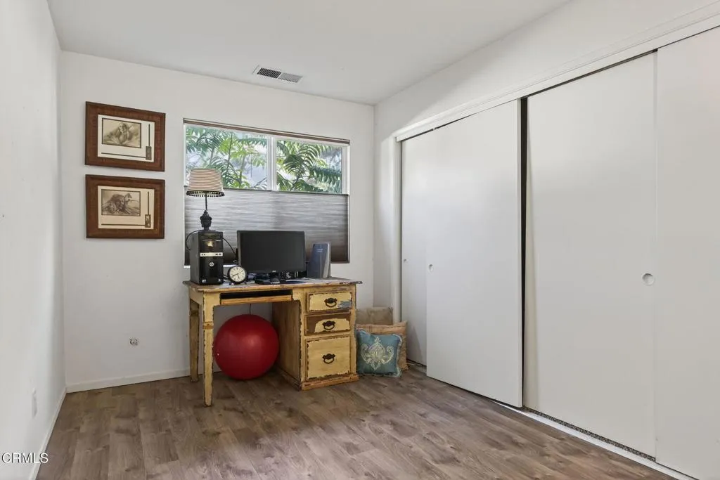 Ventura, California 93001, United States, 4 Bedrooms Bedrooms, ,2 BathroomsBathrooms,Residential,Active,247567