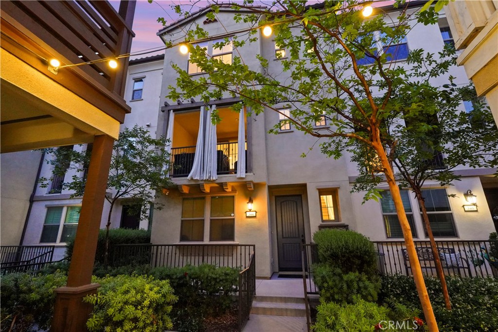 344 Vintage Way