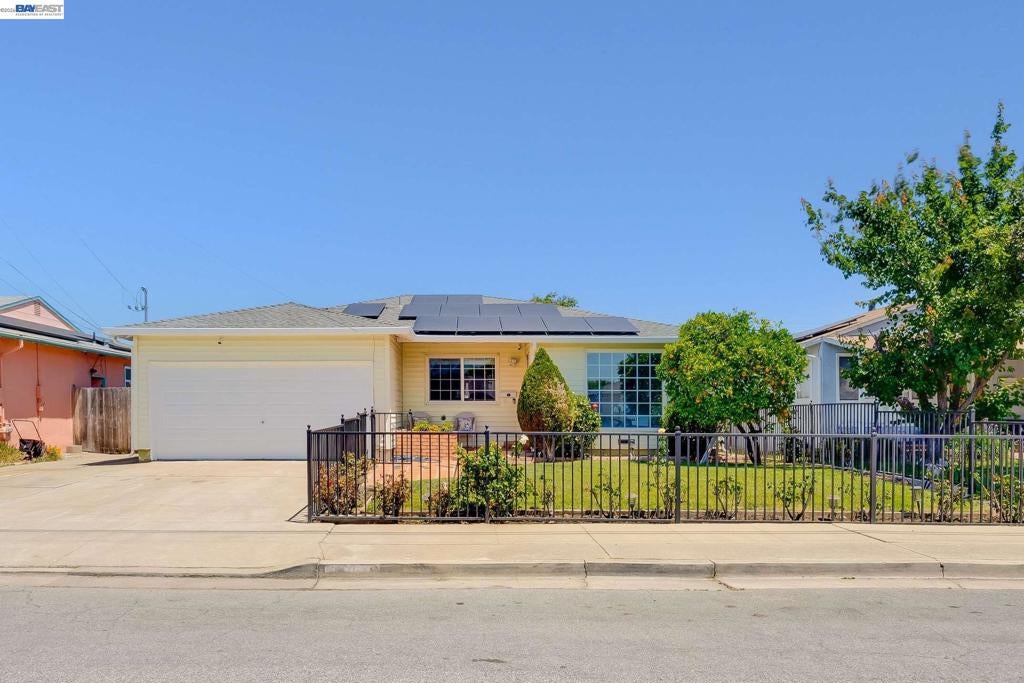 36122 Magellan Dr DR