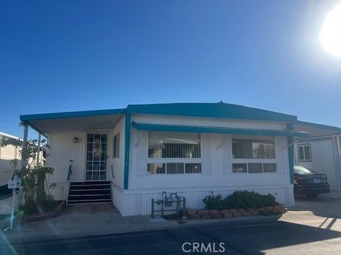 8811 Canoga Avenue 316 Canoga Park CA 91304