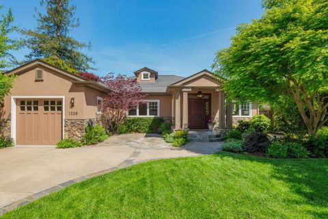 Photo of 1205 Woodland Avenue, Menlo Park, CA 94025 (MLS # ML82043730)