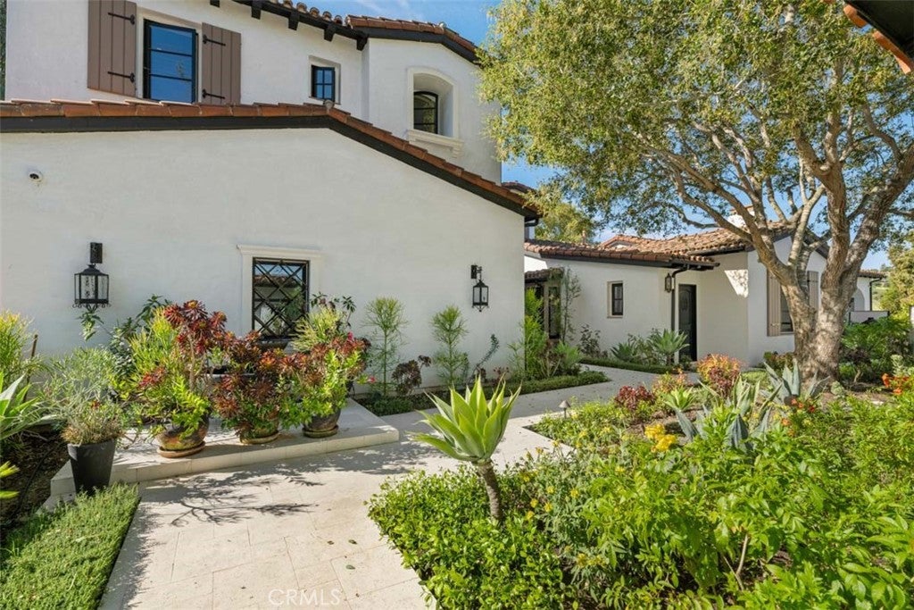 25 Golden Eagle, Irvine CA 92603 - Photo 6